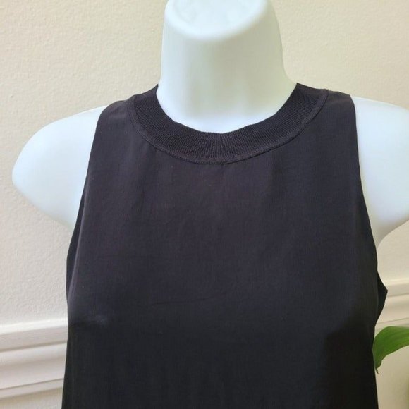 Vince Crew Neck Triacetate Black Top, Size XS - Picture 4 of 10